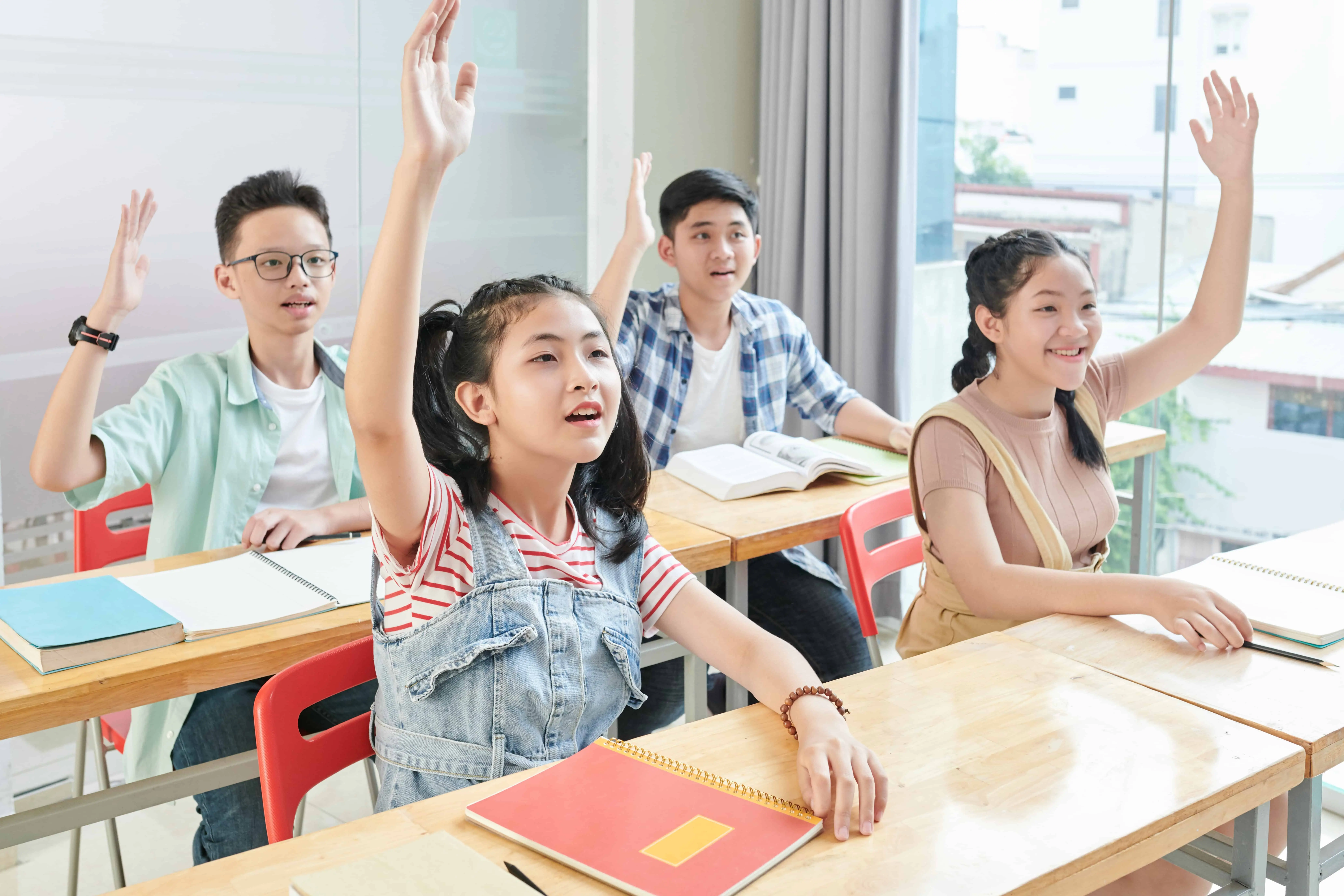 Thu nhập, lịch linh hoạt, học sinh có sẵn